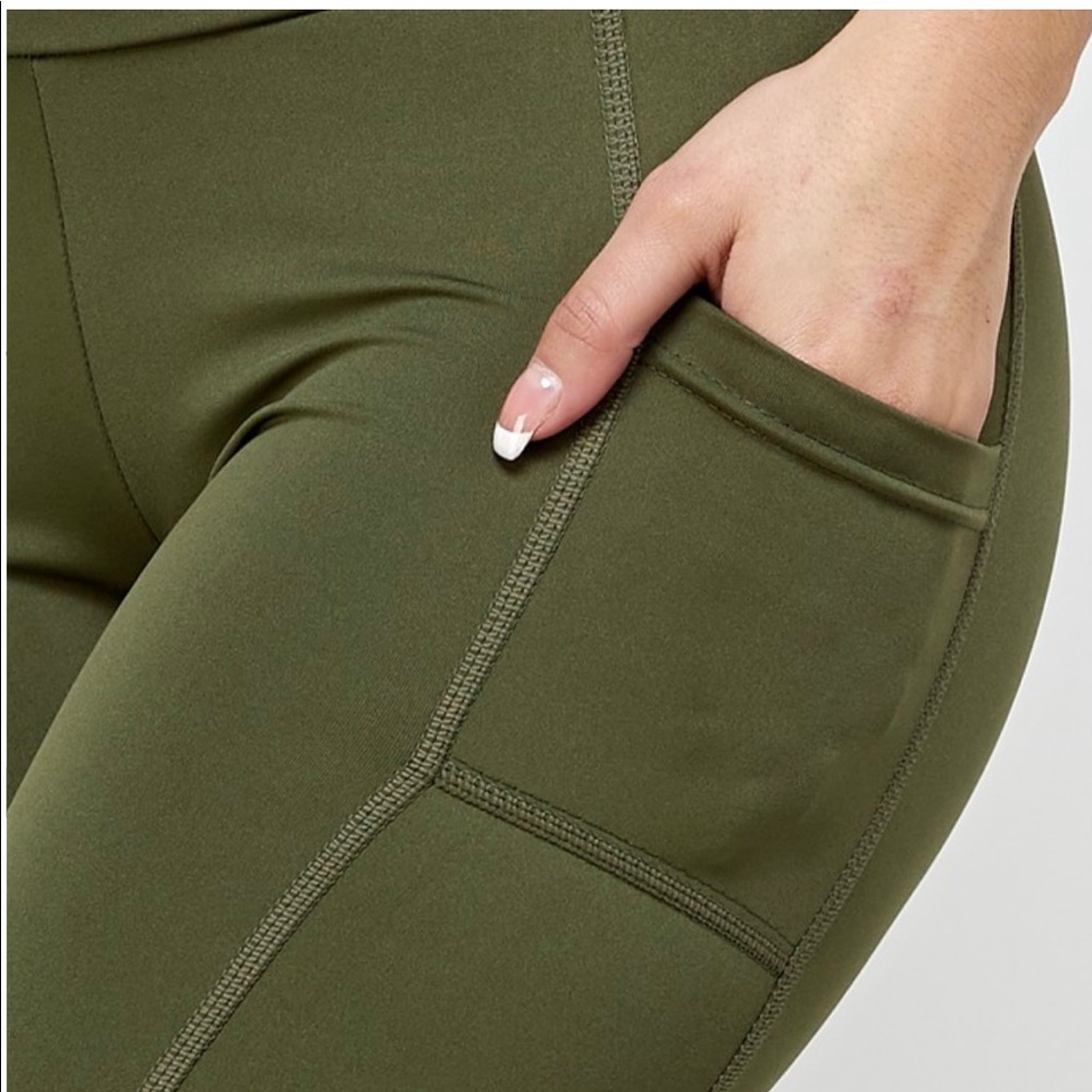 Butt lifted yoga leggings
